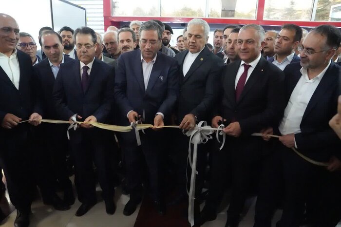 افتتاح نمایشگاه طلا