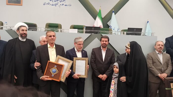 وزیر علوم: هوش مصنوعی به اندازه انرژی هسته ای حق مسلم ماست