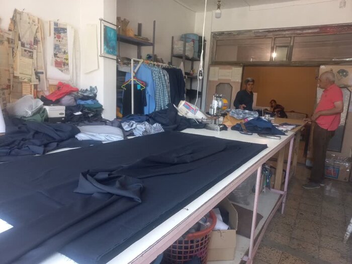 لباس فرم مدارس ؛ خانواده گلایهمند از کیفیت پایین، تولیدکننده از قیمتگذاری نامناسب