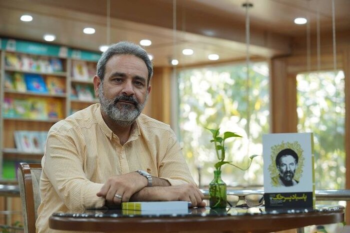 نویسنده «پاسیادِ پسر خاک»: بخشی از روایت را از زبان خودِ مرحوم ابوترابی نوشتم