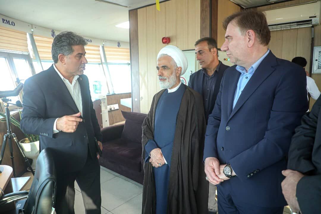 معاون رئیس جمهور :استان بوشهر در راهبرد توسعه دریامحور جایگاه ویژه ای دارد معاون رئیس جمهور :استان بوشهر در راهبرد توسعه دریامحور جایگاه ویژه ای دارد