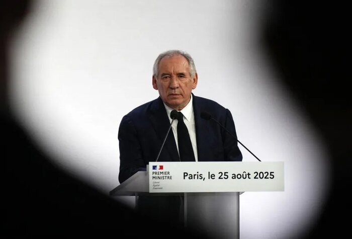 الیزه زیر سایه بحران؛ فرانسه در انتظار تاریکی