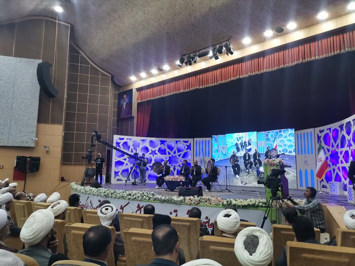 برگزاری سی و هفتمین همایش بزرگ وحدت در کرمانشاه