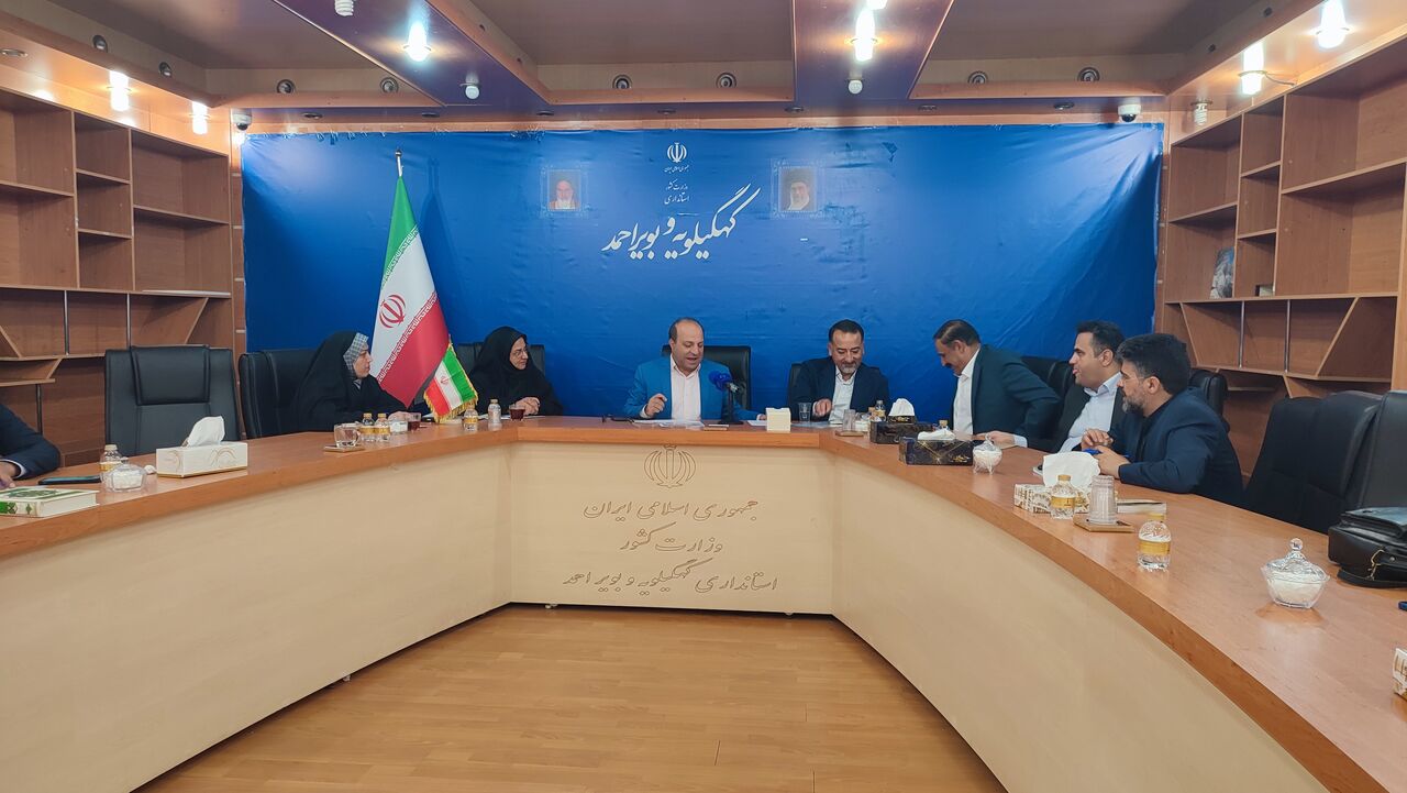 فیلم | صف طولانی تسهیلات ازدواج در کهگیلویه وبویراحمد کاهش می‌یابد