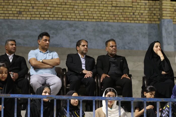 شهرداری بندرعباس، قهرمان لیگ برتر فوتبال ساحلی بانوان شد