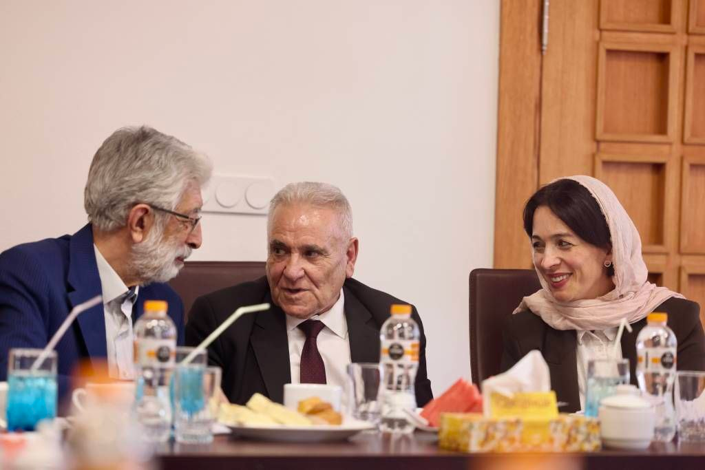 آموزش زبان فارسی در ارمنستان توسعه می‌یابد