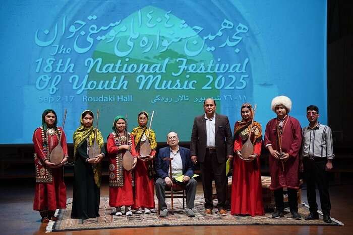 روز هفتم جشنواره موسیقی جوان و حضور چمشگیر بانوان ترکمن