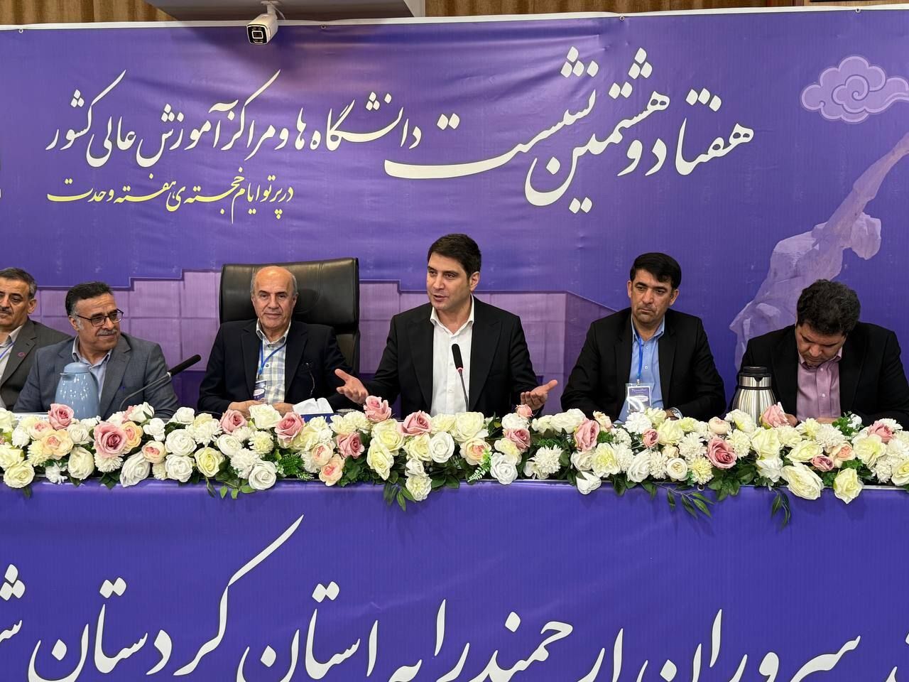 استاندار: کردستان نماد وحدت امت اسلامی است