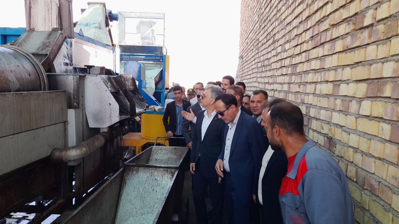 کارخانه فرآوری پسته در رشتخوار خراسان رضوی افتتاح شد کارخانه فرآوری پسته در رشتخوار خراسان رضوی افتتاح شد