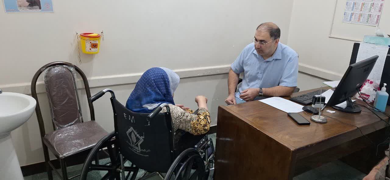 اقدام جهادی پزشکان دزفول و درمان رایگان بیماران