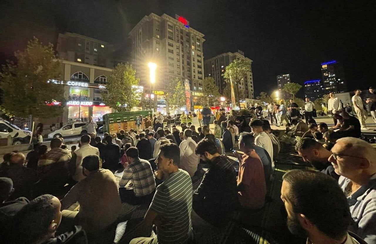 شهروندان ترکیه به درخواست القسام در استانبول تجمع کردند