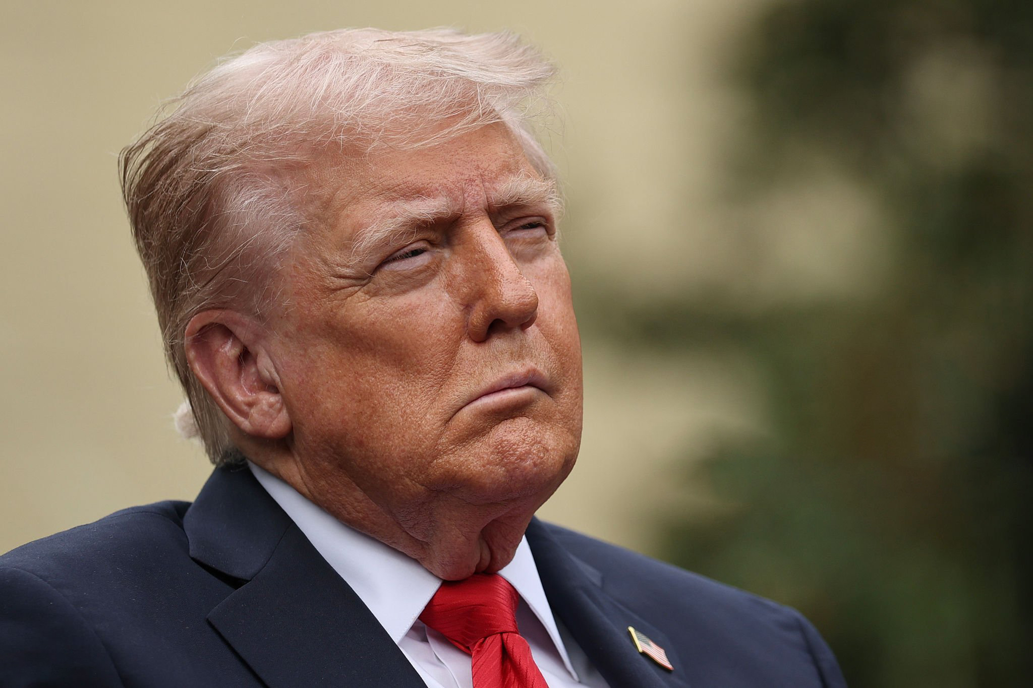 سایه بیماری بر کاخ سفید؛ از شایعات زوال عقل «بایدن» تا سکته «ترامپ»