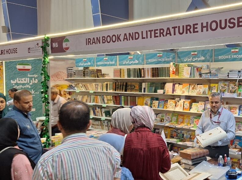 نائب وزير الثقافة العراقي يدعو إلی تعزيز التعاون مع ايران نائب وزير الثقافة العراقي يدعو إلی تعزيز التعاون مع ايران