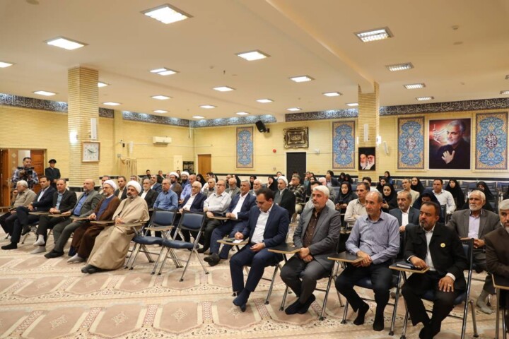 امام جمعه ایلام: وقف عامل کاهش فاصله طبقاتی و توسعه عدالت اجتماعی است