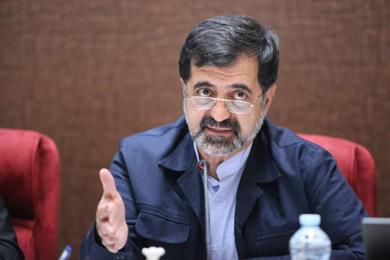 استاندار: قم با حضور ۲.۵ میلیون زائر نیازمند فرودگاهی پویا و بین‌المللی است