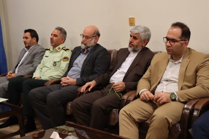انتقاد تند امامجمعه ایلام از ضعف نظارت بر ساخت و سازهای غیرمجاز