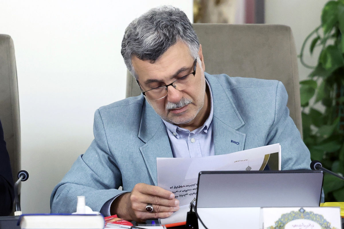ظفرقندی: صدای مردم باید پیش از تصمیمگیری شنیده شود ظفرقندی: صدای مردم باید پیش از تصمیمگیری شنیده شود