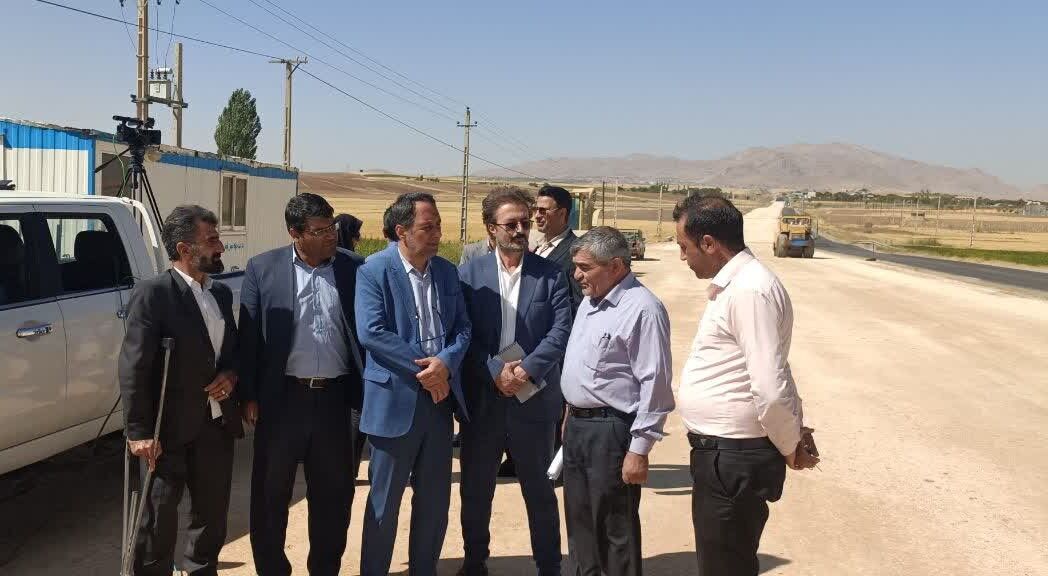 ۶۵۰۰ میلیارد ریال اعتبار برای طرحهای راهسازی در خدابنده اختصاص یافت ۶۵۰۰ میلیارد ریال اعتبار برای طرحهای راهسازی در خدابنده اختصاص یافت