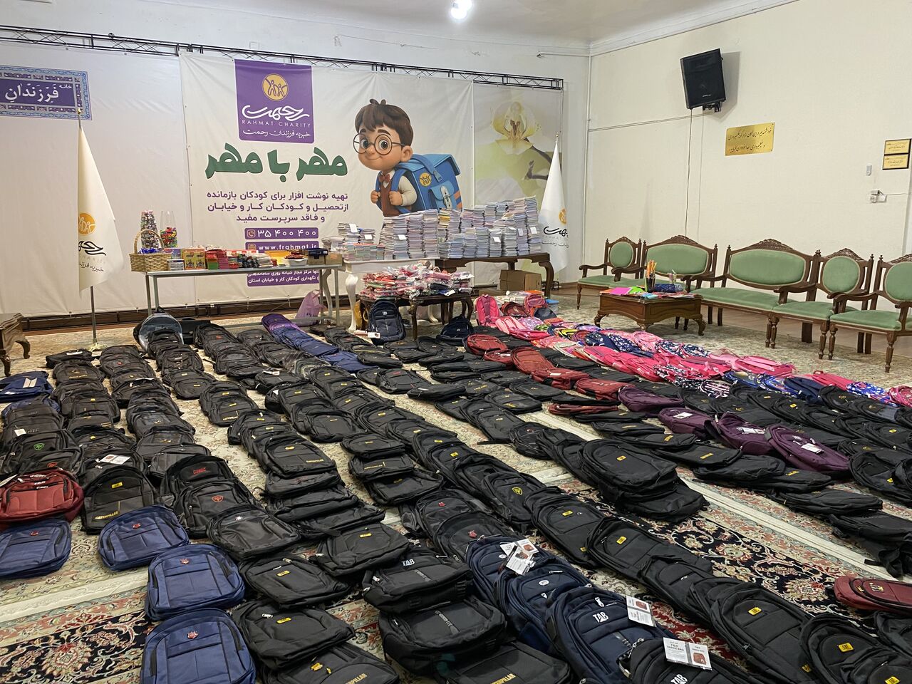 دست مهر خیرین آذربایجان‌شرقی در آستانه ماه مهر