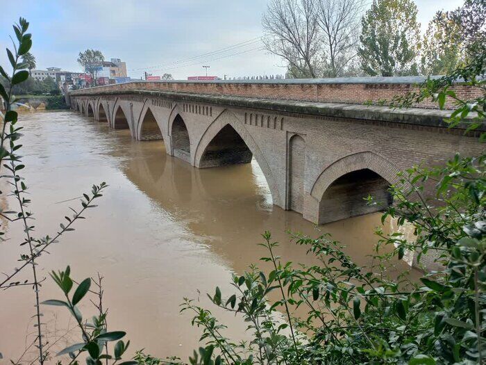 «محمدحسن‌خان» غرق در حاشیه‌های بی‌پایان