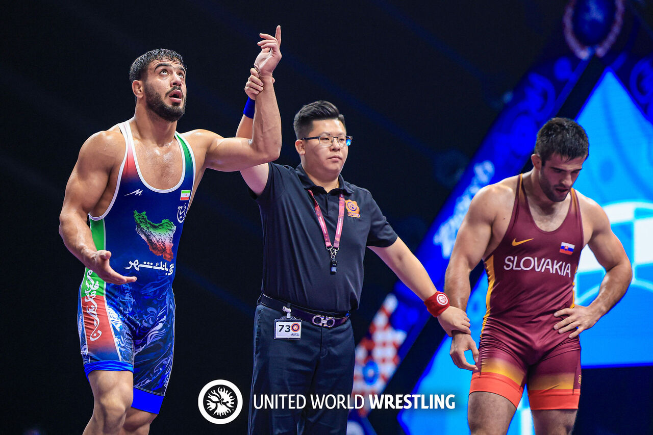 فرماندار تهران: قهرمانی امروز کشتی‌گیران جلوه‌ای از غیرت و پهلوانی جوانان ایران است