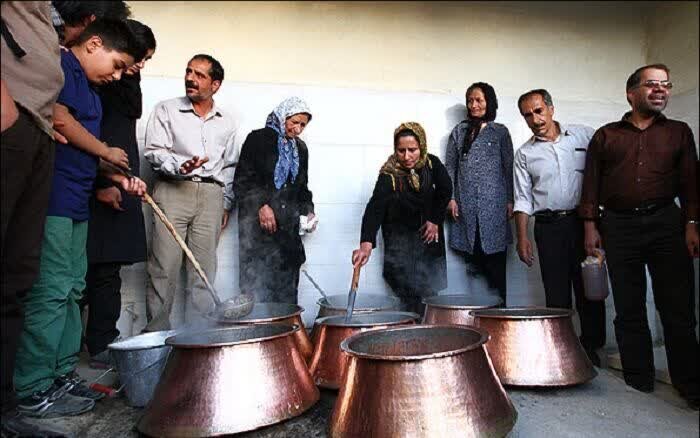 شیرهپزی سنتی مانیزان؛ آیینی با هفت قرن قدمت