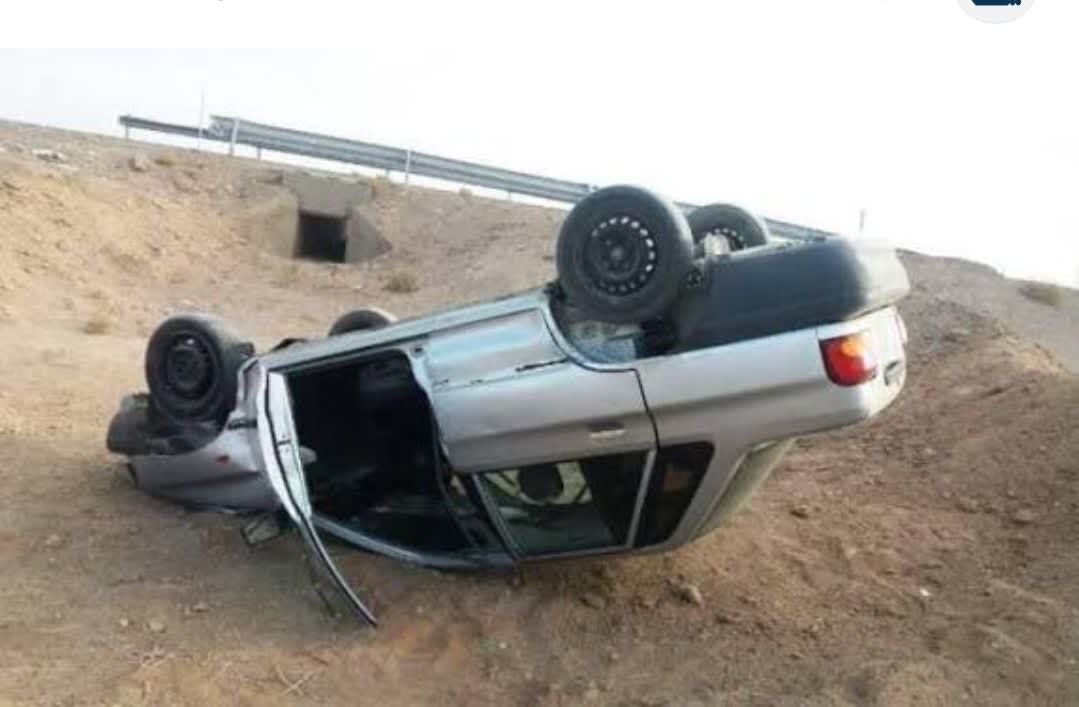 جانباختن سه نفر بر اثر واژگونی خودرو در سروآباد