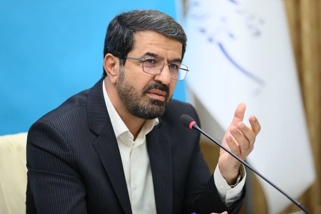 احزاب نقش مهمی در روشنگری و هدایت افکار عمومی در انتخابات دارند