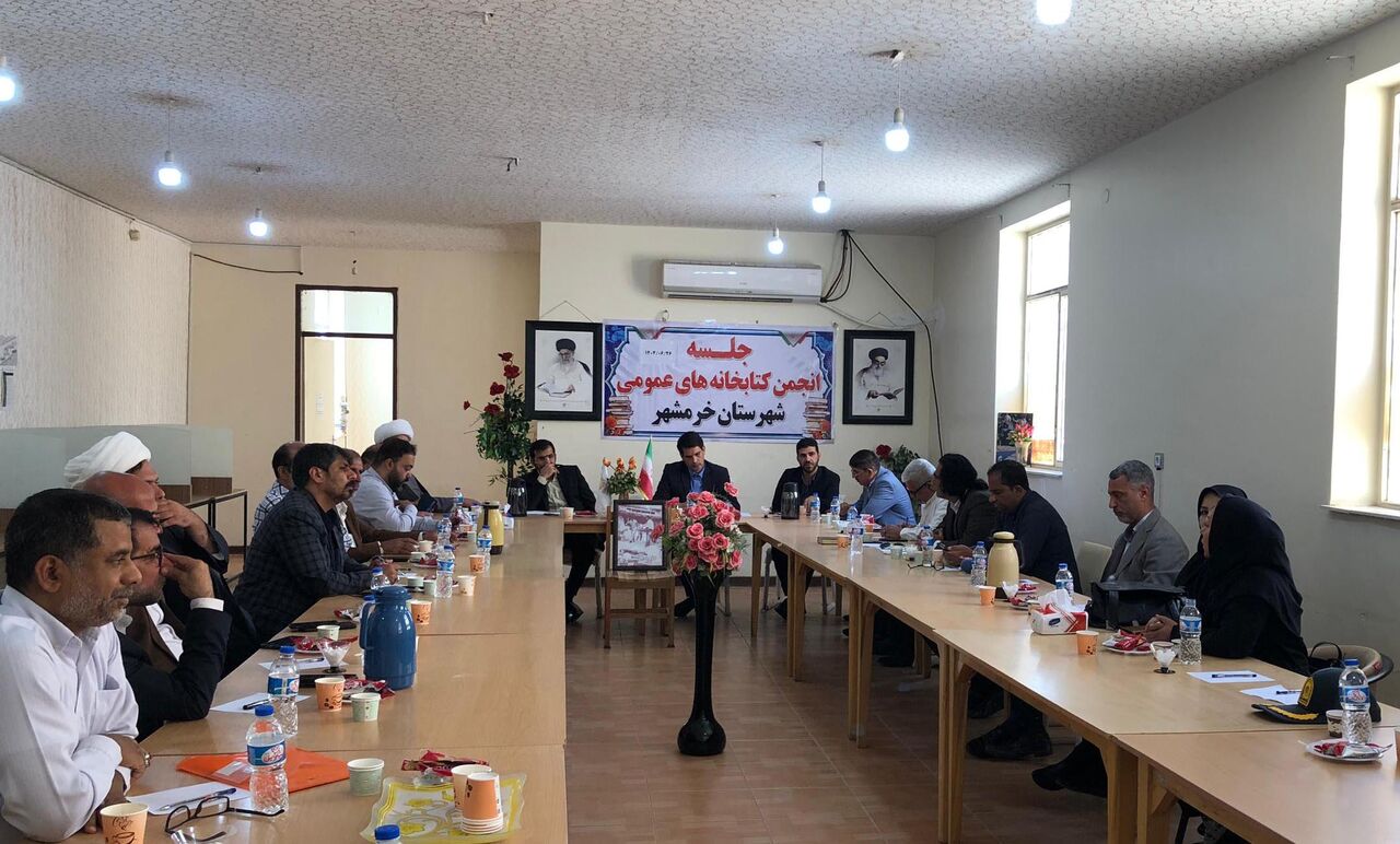 فرماندار خرمشهر: نیم‌درصد عوارض شهرداری باید صرف حمایت از کتابخانه‌ها شود