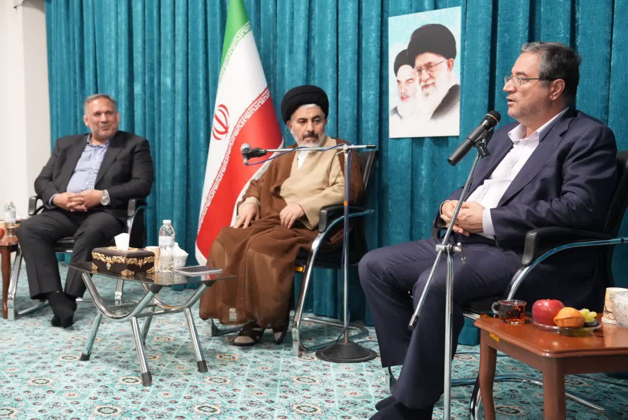 معرفی ظرفیت‌های اقتصادی پیشران رونق سرمایه گذاری آذربایجان‌غربی است