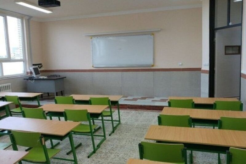 بهره‌مندی ۸۷ هزار دانش‌آموز از تجهیزات آموزشی استاندارد در سیستان و بلوچستان