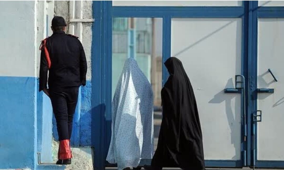 زن ۹۰ ساله بابلی‌ از زندان به خانه سالمندان فرستاده شد