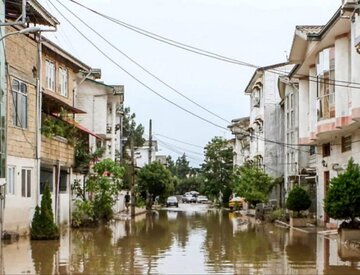 ۵۰ واحد تجاری و مسکونی آستارا دچار آبگرفتگی شد