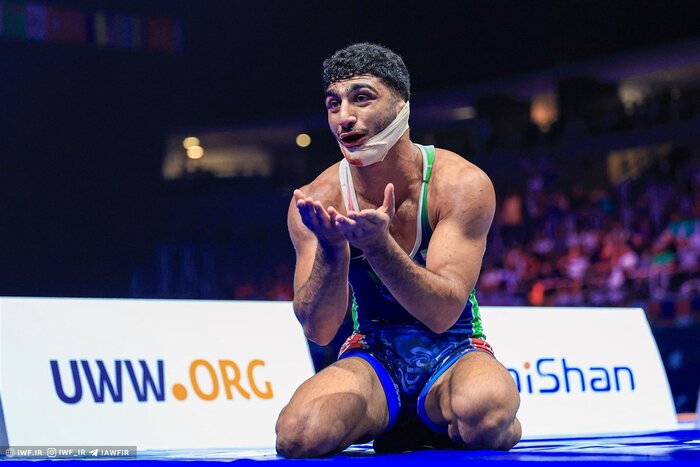 برای دانیال، شیرِ زخمی، فداکار و بیریا؛ آقای دبیر، لطفاً ۳ میلیارد