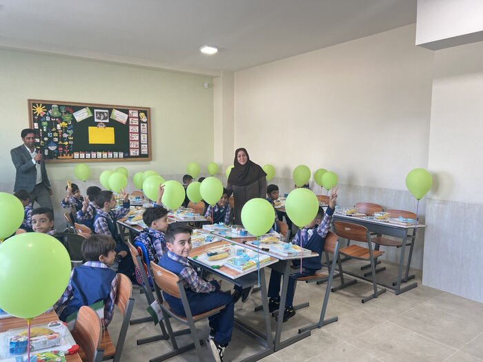 زنگ آغاز سال تحصیلی ۷۰ هزار نوآموز اصفهانی نواخته شد