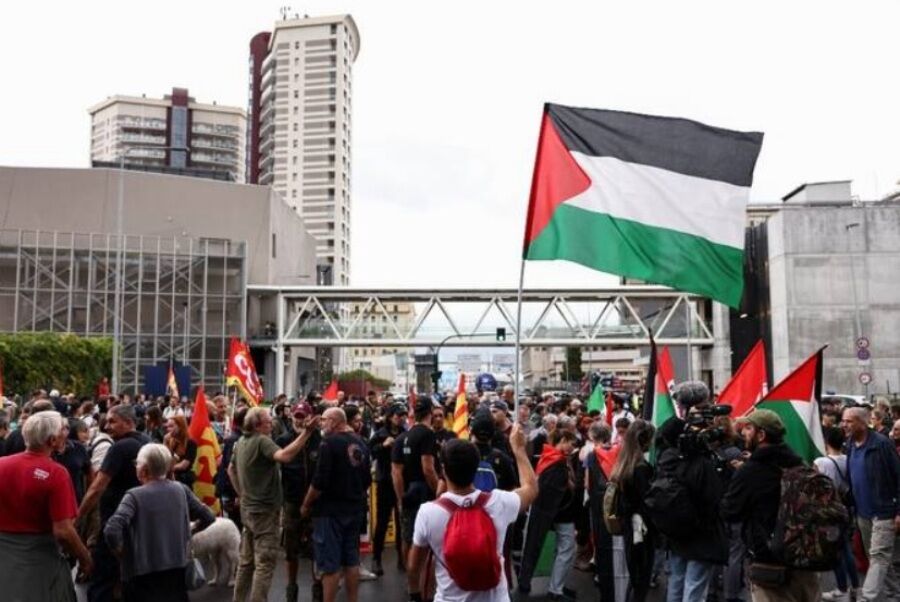 Dockworkers block Genoa port as Italian unions strike over Gaza war ...