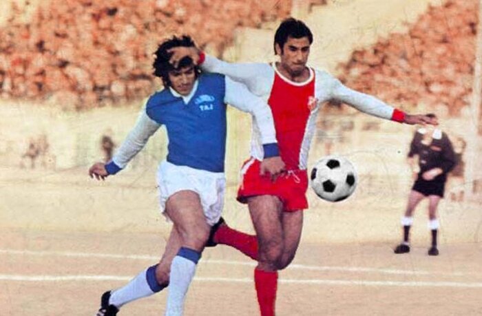 سیمخاردار استقلال در بیمارستان بستری شد