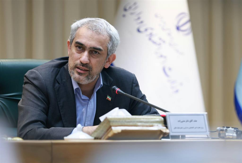 سامانه نظارت بر روابط اشخاص مرتبط در شبکه بانکی رونمایی شد