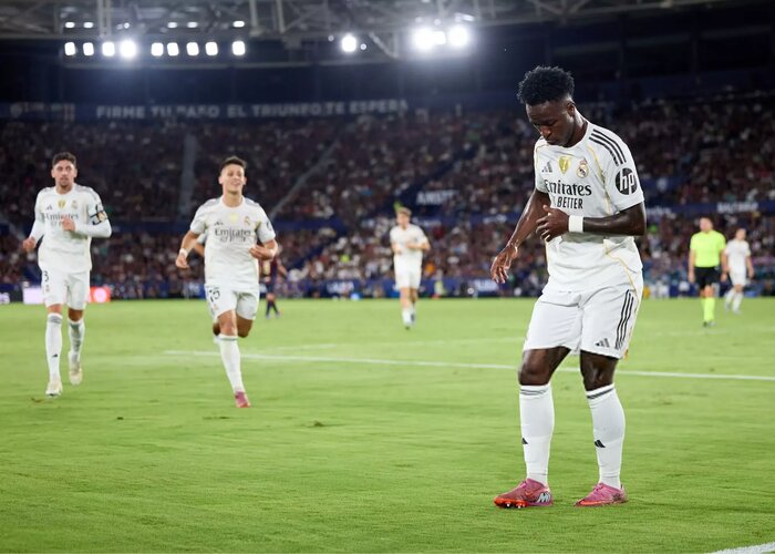 کهکشانیها لوانته را درهم کوبیدند؛ صدرنشینی مقتدرانه رئال در لالیگا