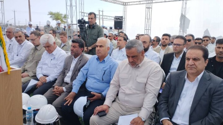 نخستین واحد نمکزدایی نفت ایران در دهلران راهاندازی شد