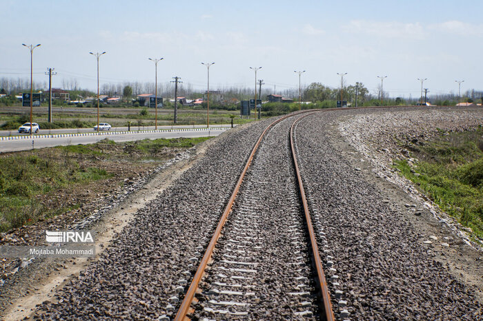 تاکید استاندار بر تکمیل زیرساختها و راهاندازی ظرفیتهای جدید حمل و نقلی در گیلان