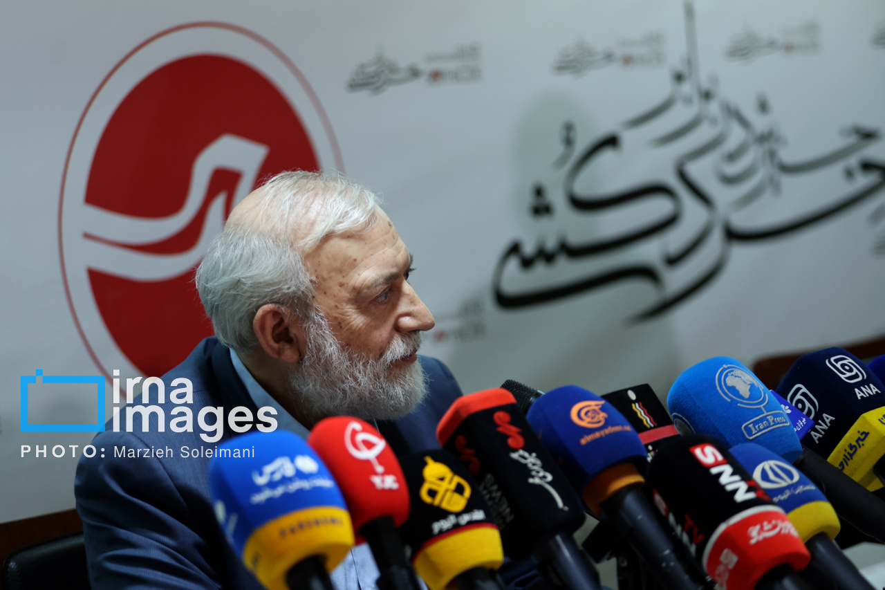 محمد جواد لایجانی: ترور دانشمندان خطر مهمی برای بشریت است که باید با آن مقابله کرد
