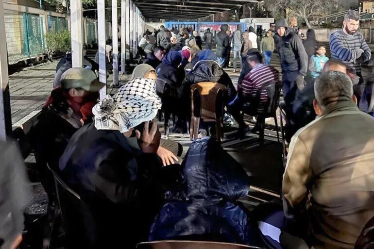 شادي مردم غزه پس از پاسخ حماس به طرح ترامپ/ جشن مقاومت زير بمباران جنگنده هاي دشمن + فيلم شادي مردم غزه پس از پاسخ حماس به طرح ترامپ/ جشن مقاومت زير بمباران جنگنده هاي دشمن + فيلم