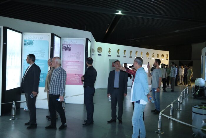 A modern museum in Tehran narrates the story of Islamic Revolution and ...