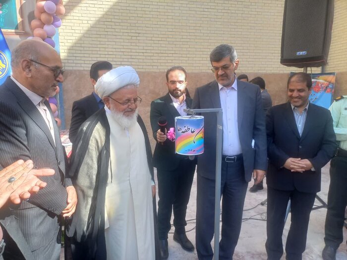 استاندار یزد: جشن عاطفهها، جلوهای از همدلی اجتماعی و عدالت آموزشی است