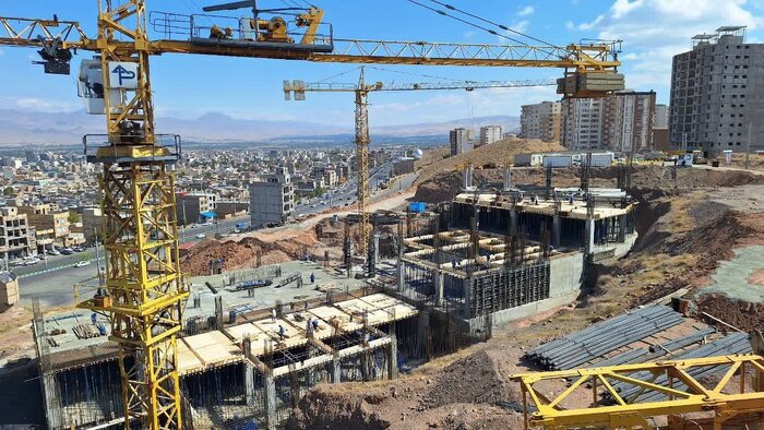 معاون وزیر بهداشت: طرح توسعه بیمارستان مرند دهه فجر بهره برداری می‌شود