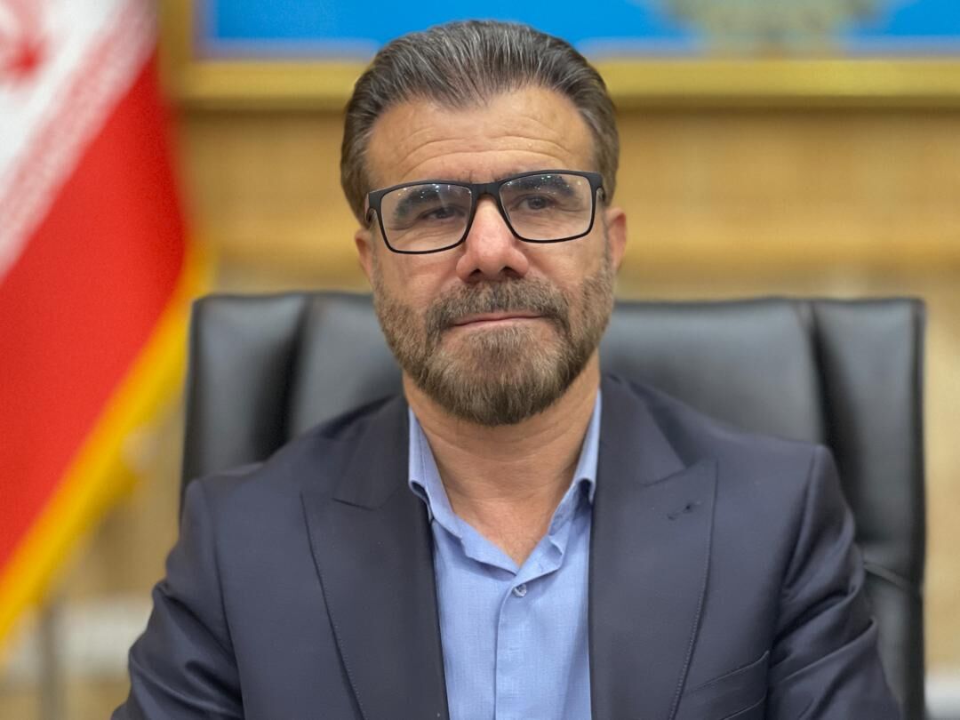 پذیرش استعفای مقامات داوطلب در انتخابات شوراها ضروری است