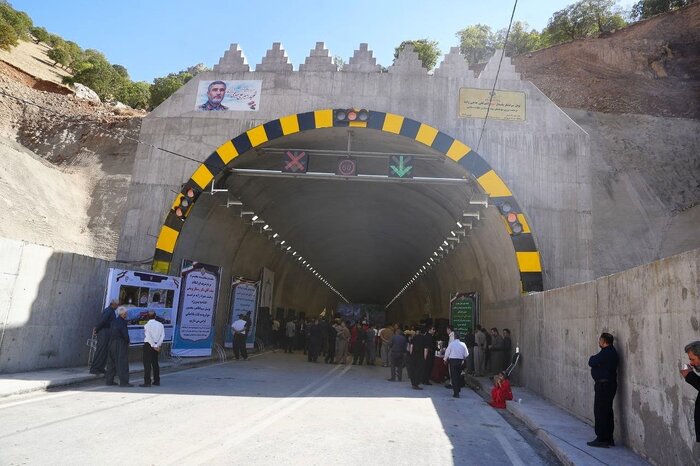 تونل شهید حاجیزاده در مسیر جوانرود به ثلاث باباجانی افتتاح شد