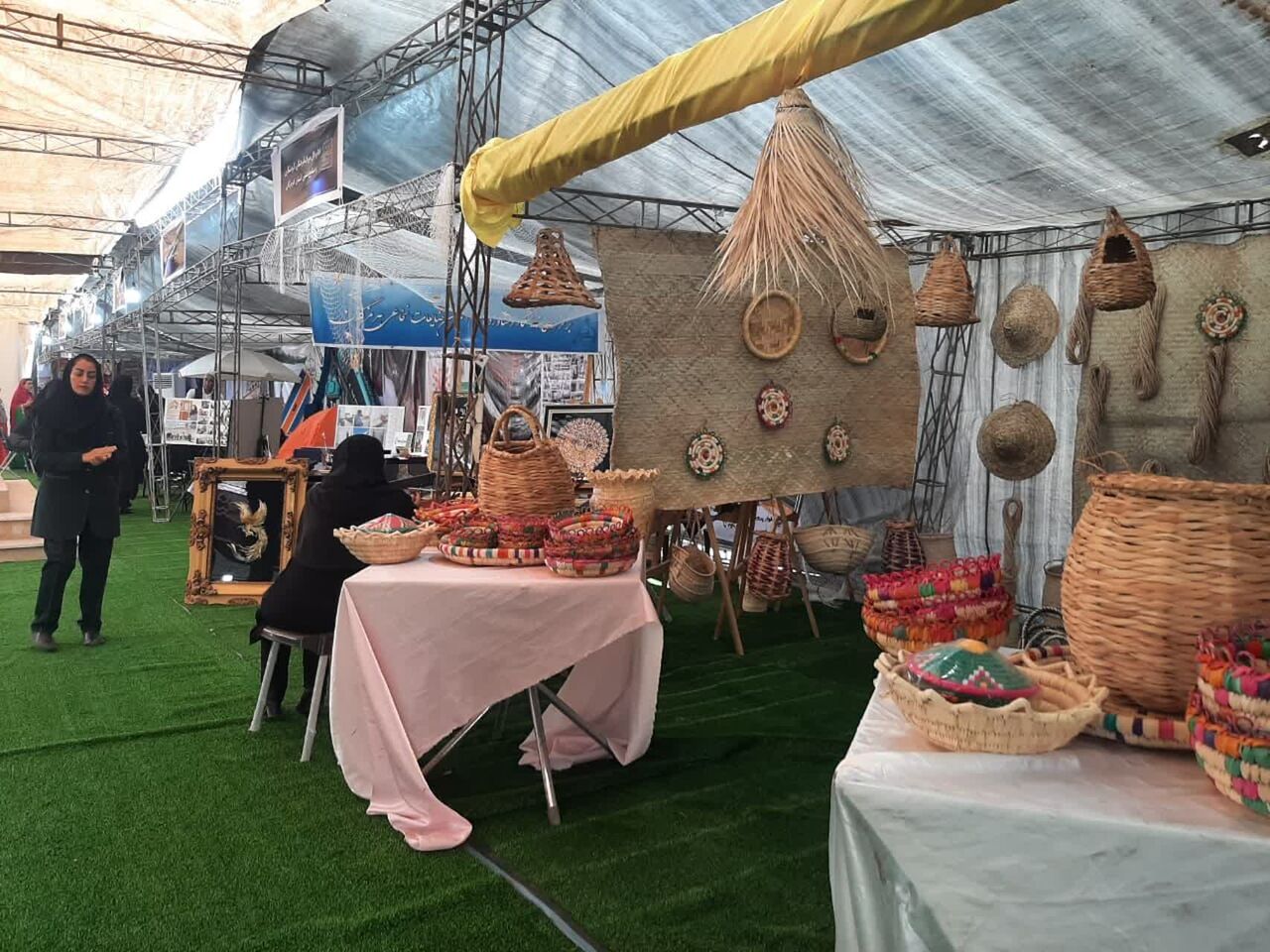 ایجاد بازارچه صنایع دستی دائمی در رودان