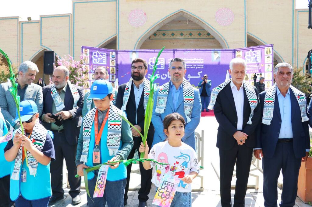 آغاز جشنواره فیلم کودک و نوجوان در اصفهان/ بازیگر جدید برای فیلم «استخر»